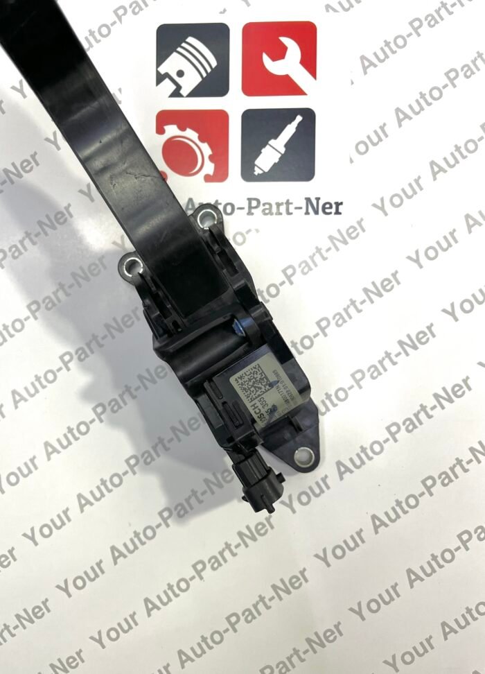 Mahindra Accelerator Pedal