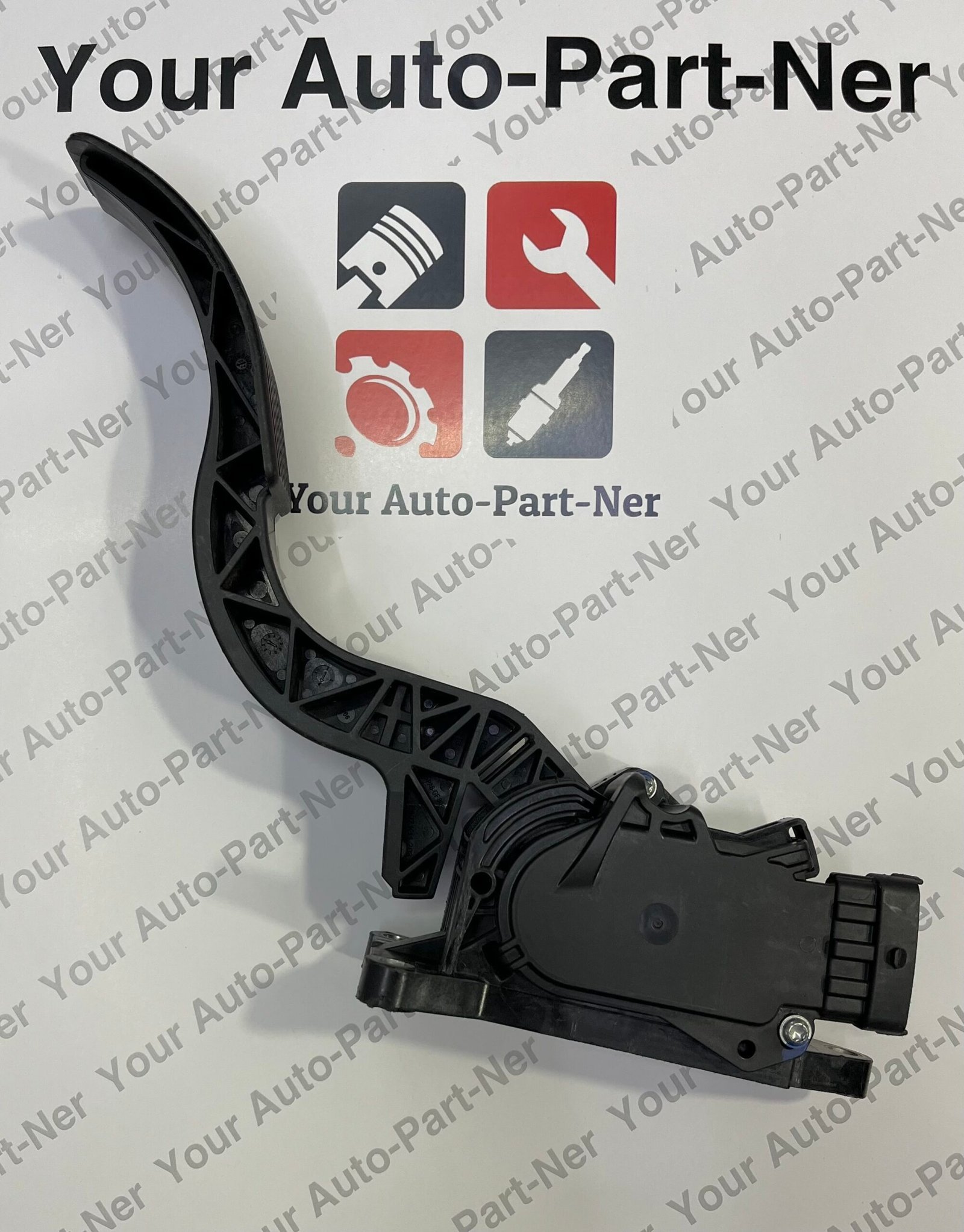 Mahindra Accelerator Pedal
