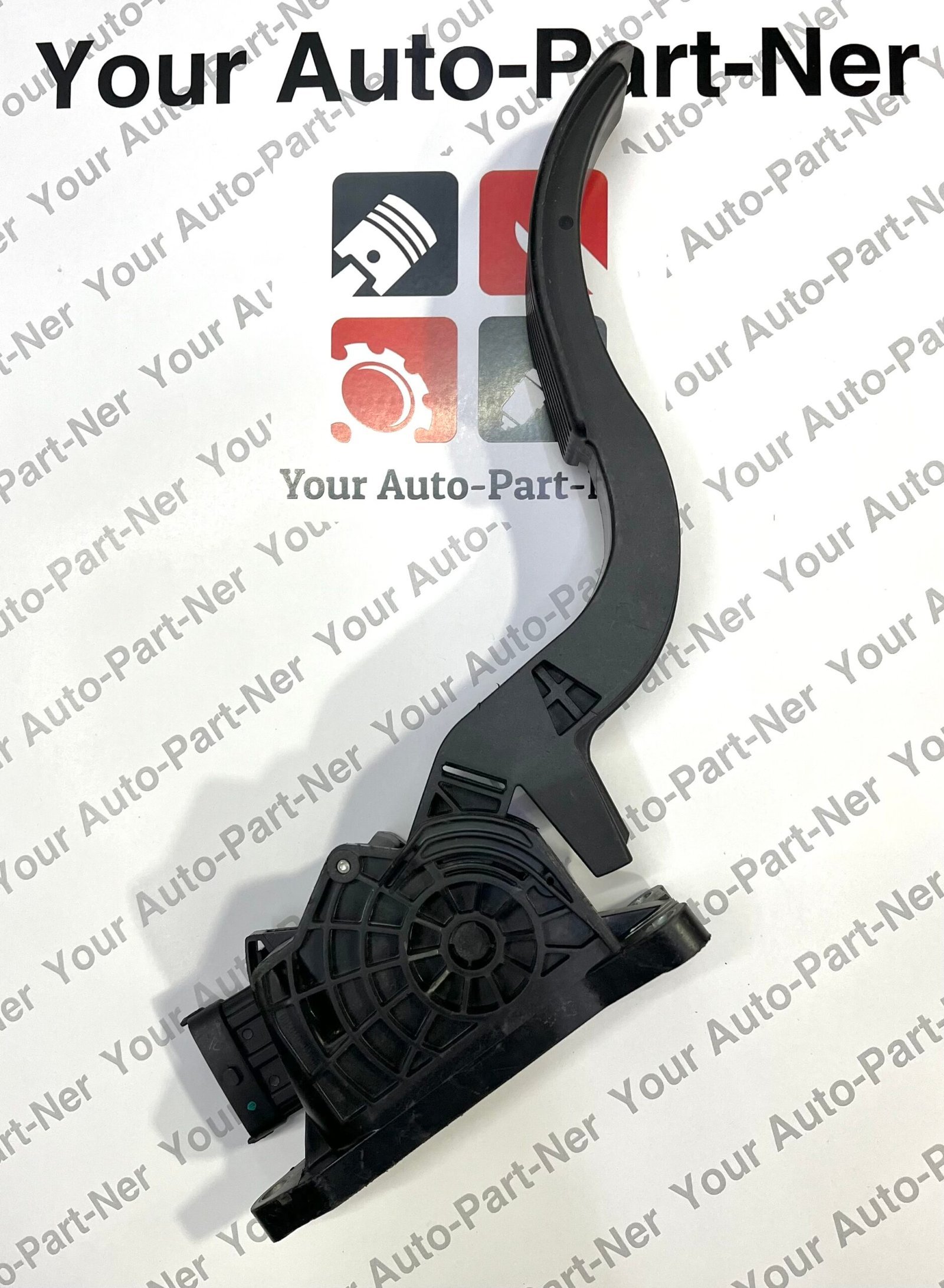 Mahindra Accelerator Pedal - Image 2