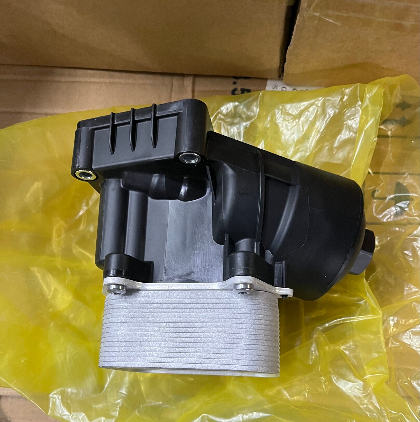Volkswagen Polo Oil Cooler - Image 2